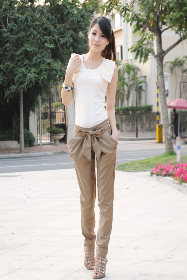 Pants With Bow In Beige on Luulla