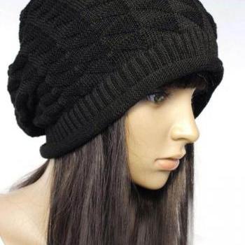 Black Slouchy Knitted Hat